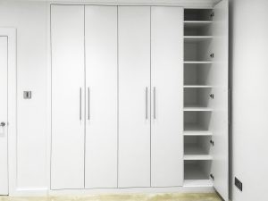 Contemporary style 5 plain doors fitted wardrobe with LED lighting