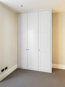 Bedroom fitted wardrobe