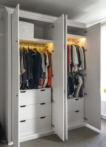 Shaker style doors Wardrobe with LED lighting