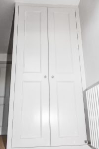 Traditional style fitted wardrobe